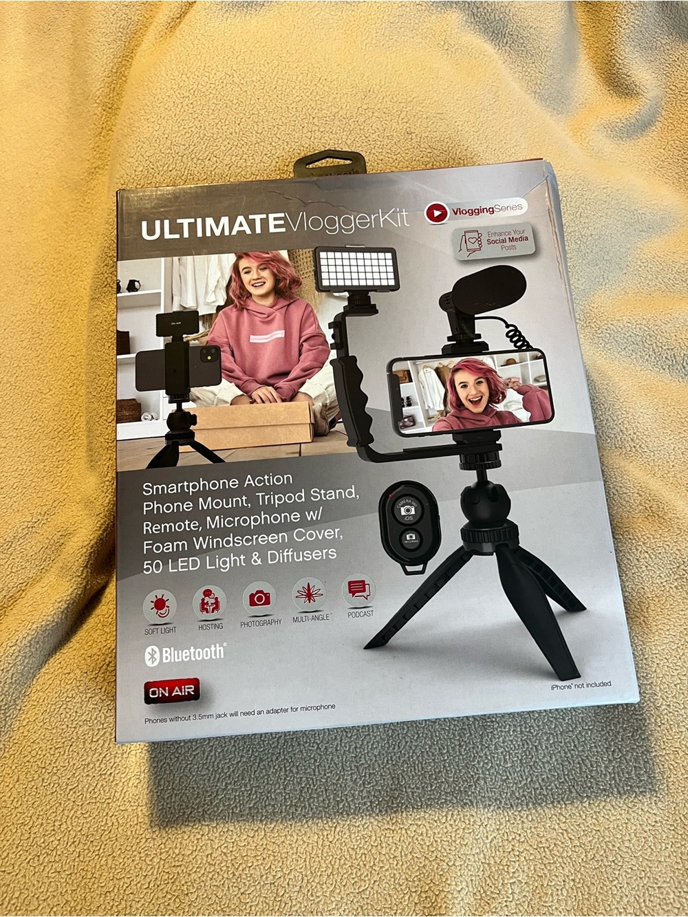 NIB Tzumi Electronics Vlogger Kit - Black Smartphone Vlogging Kit